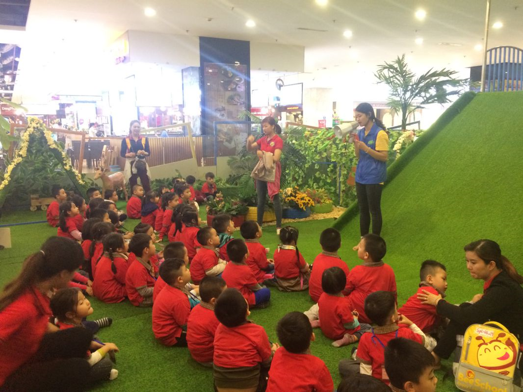 Tham quan Erahouse cở sở 3 và Siêu thị BigC (16).jpg